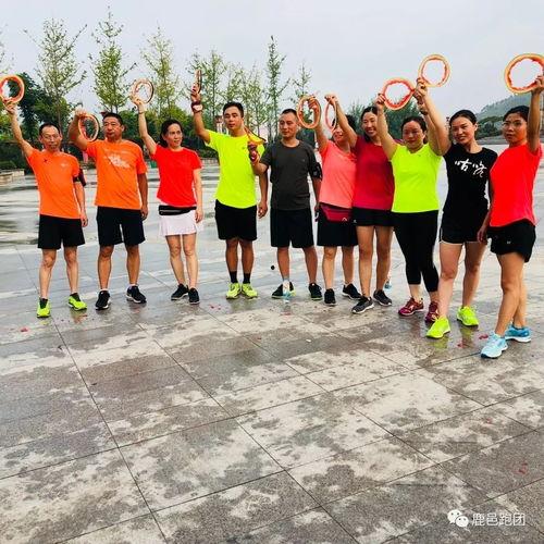 吃瓜群众吃蓝瓜是真的吗,吃瓜群众吃蓝瓜的真实性探究